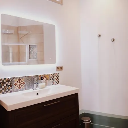 De Charme Hypercentre Apartman *