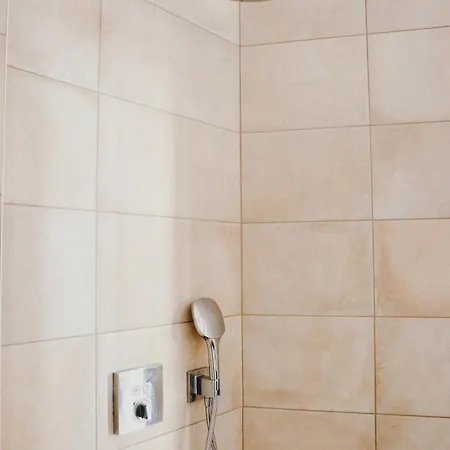 De Charme Hypercentre Apartman