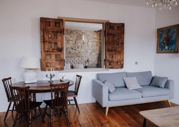 De Charme Hypercentre * Bayonne